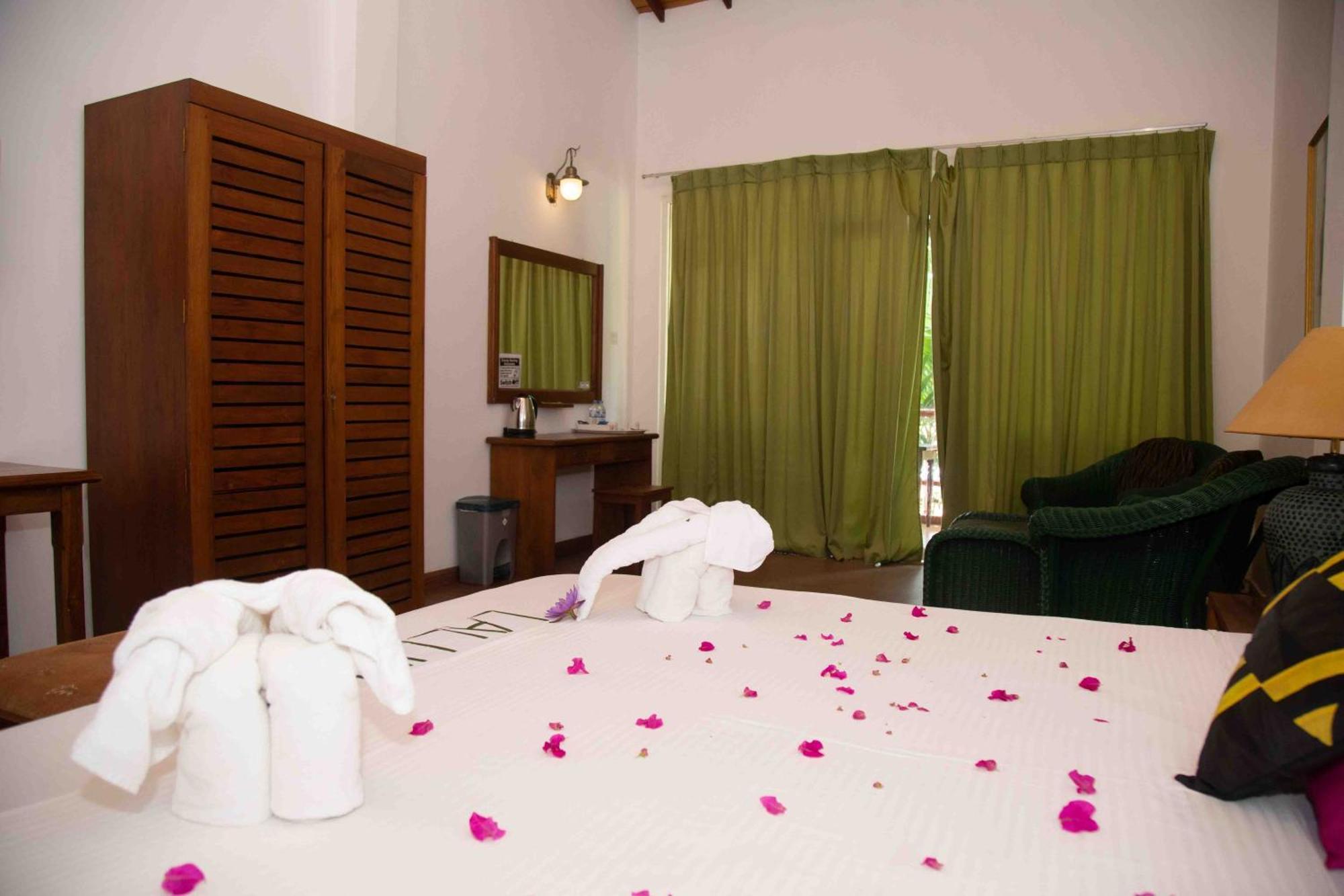 Laluna Ayurveda Resort Bentota Luaran gambar